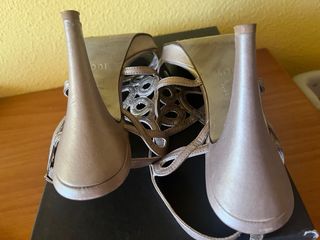 Sandalias Lodi tacón gris - talla 37