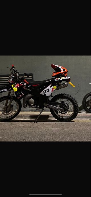 Rieju MRX 50cc: Moto en perfecto estado