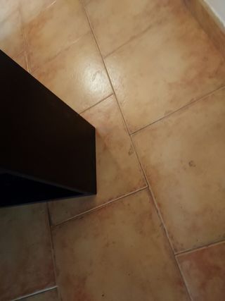 Estantería negra Vinçon