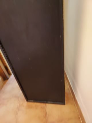 Estantería negra Vinçon