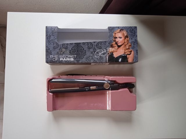 Piastra per capelli Paris Hilton The Secret