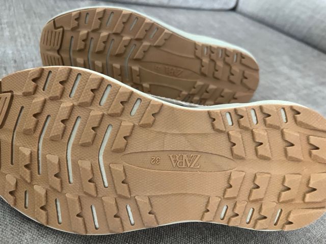 Zapatillas Zara niño talla 32