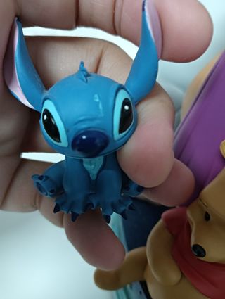 Bola Nieve Disney Store 30 aniversario figura 
