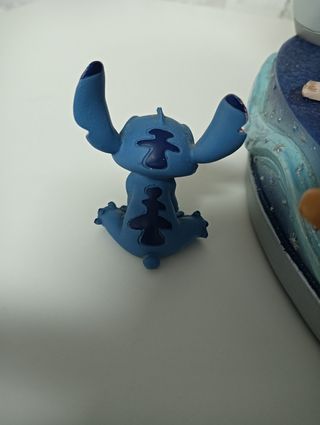 Bola Nieve Disney Store 30 aniversario figura 