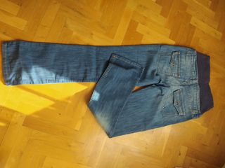 Jeans premamá azul