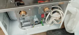 Calentador de agua marca Cointra como nueva