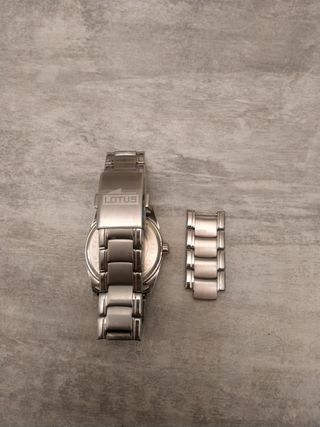 Reloj Lotus plateado - Pulsera de acero