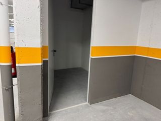 Garaje en venta en Valdenoja - La Pereda en Santander