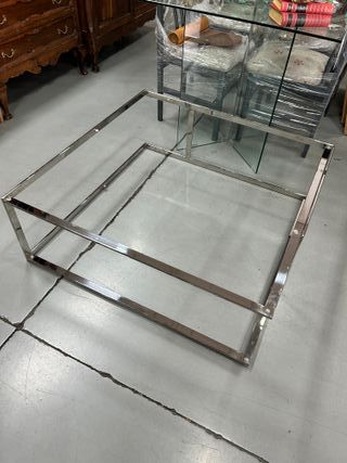 Preciosa mesa de centro acero cristal diseño único