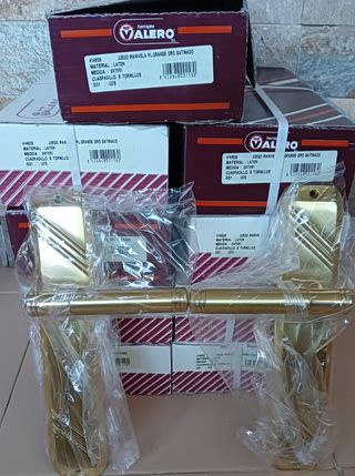 Manillas puerta oro satinado - 