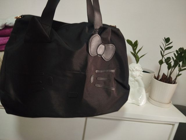 Bolso Hello Kitty negro