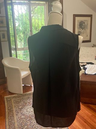 Camicetta nera plissettata