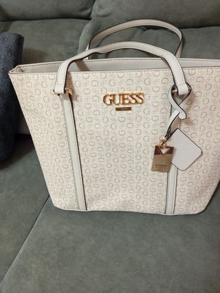 Bolso Guess usado