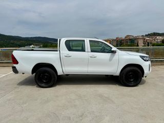 Toyota Hilux 2023