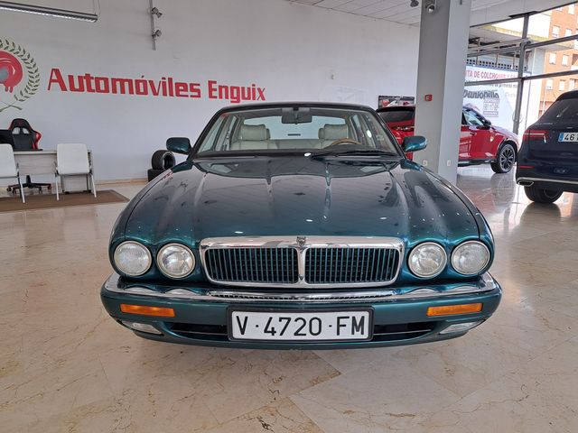 Jaguar XJ 3.2 Sport V6