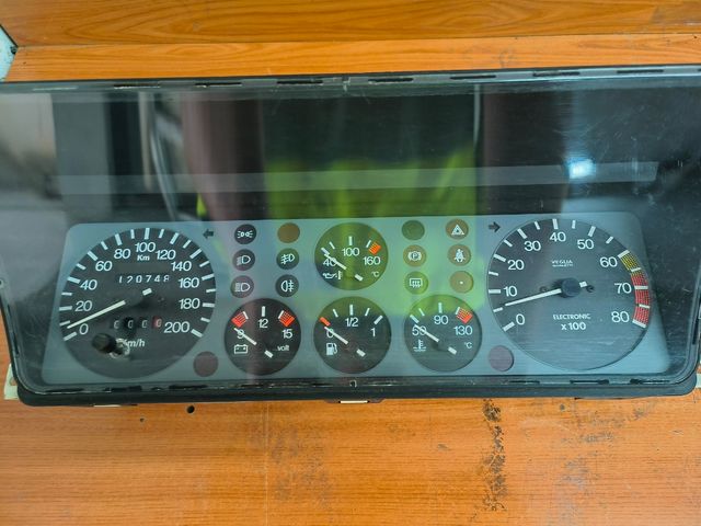 Cuadro instrumentos Lancia Delta