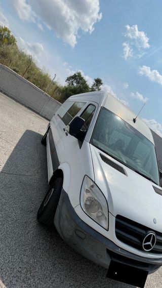 Mercedes-Benz Sprinter 2013