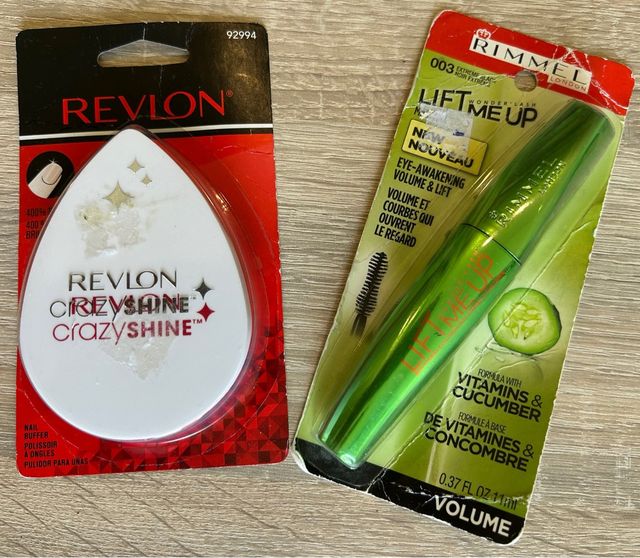 Rimmel Lift Me Up + Revlon Pulidor Uñas