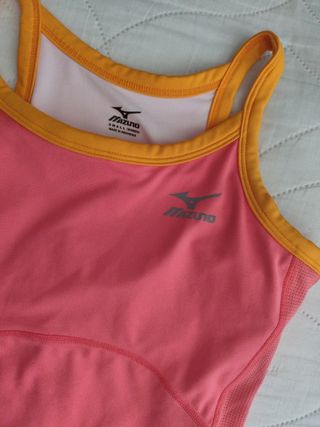Camiseta deportiva Mizuno rosa-naranja