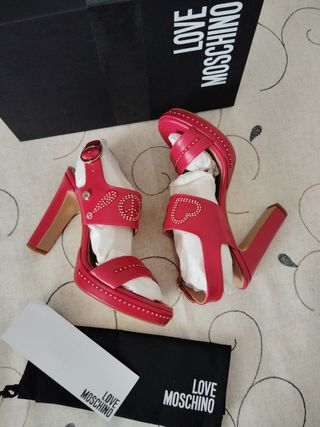 Love Moschino 38 nuevas 