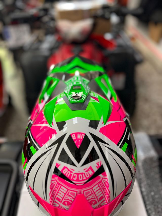 Oferta especial : SHIRO THUNDER 3 ROSA VERDE