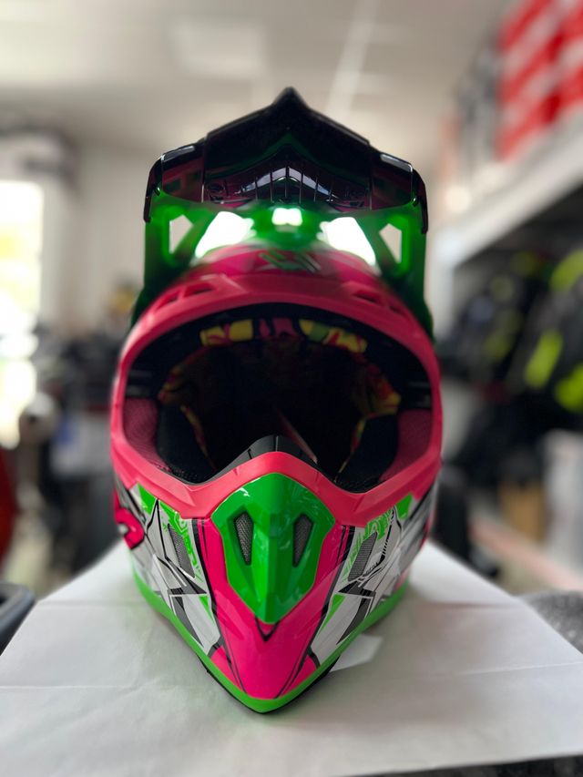 Oferta especial : SHIRO THUNDER 3 ROSA VERDE