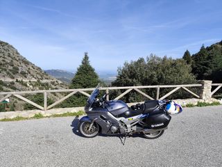Yamaha FJR 1300 - Moto Turismo