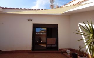 Toldo parasol triangular