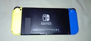 Nintendo Switch Azul-Amarilla + Minecraft