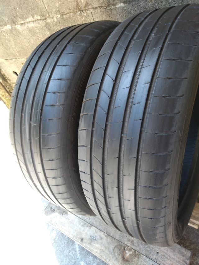 215 50 18 96W GOODYEAR EAGLE F1