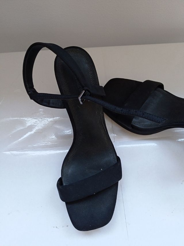 Tacones negros plataforma