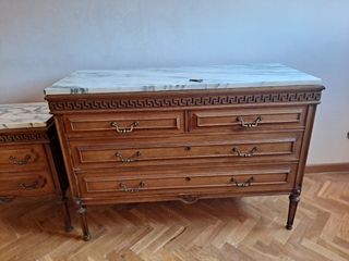 Mueble antiguo mármol