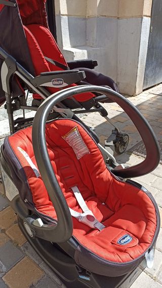 Carricoche Chicco Janet roja