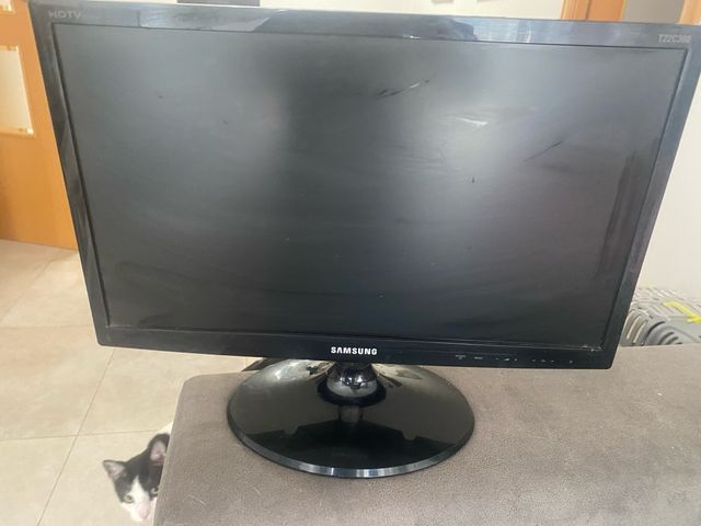 Monitor Samsung 18.5" - HDTV