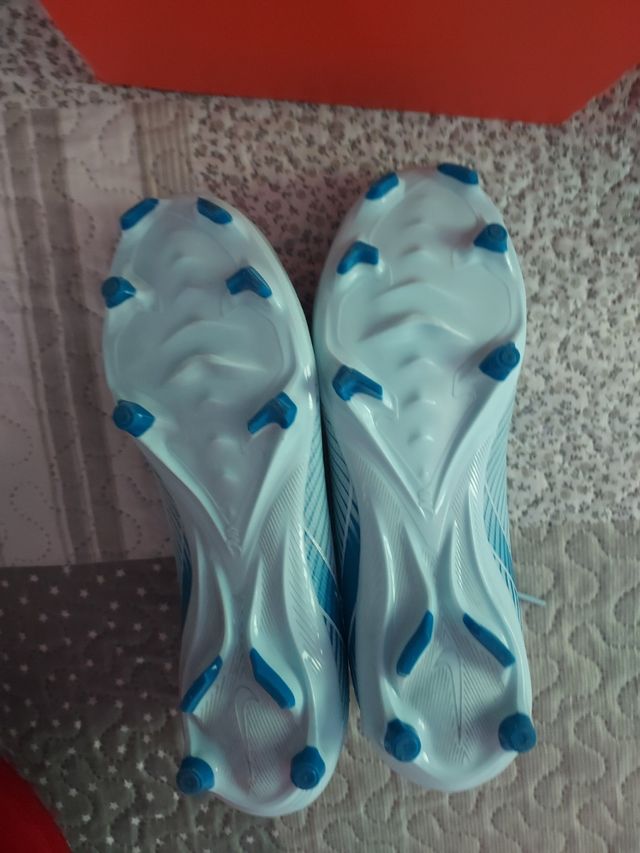 Botas Nike Zoom Vapor 16 Academy TF