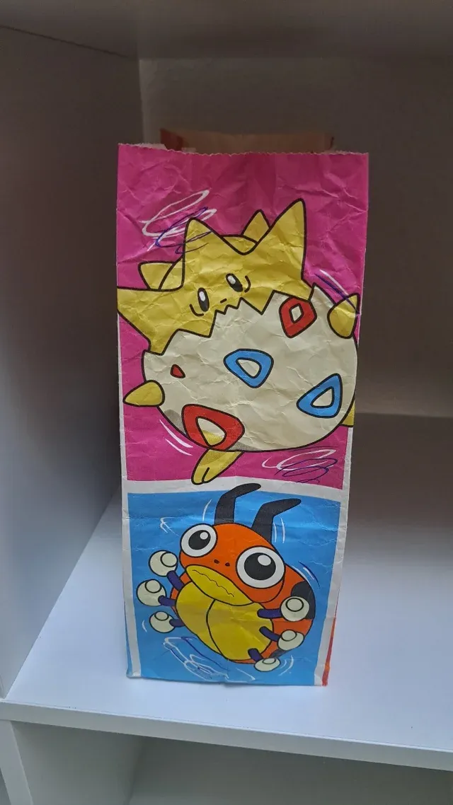 Bolsa cartón McDonalds Pokemon