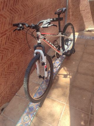 Bicicleta montaña BH