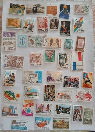 LOTE 150 SELLOS NUEVOS ESPAÑA
