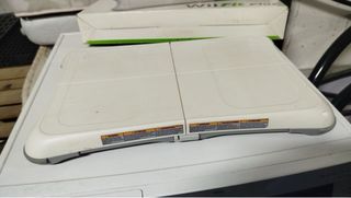 Wii + Wii Fit Board + Nunchuck