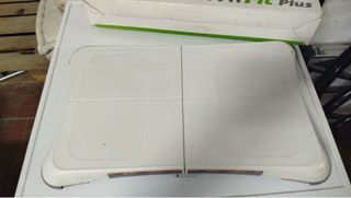 Wii + Wii Fit Board + Nunchuck