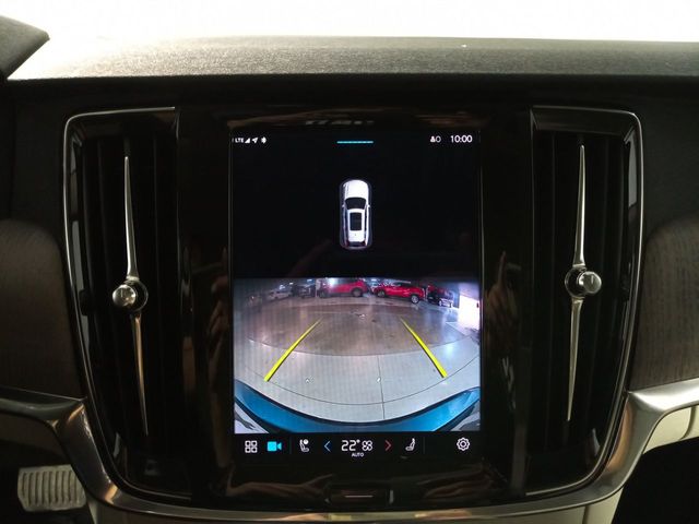 Volvo V90 Core AWD