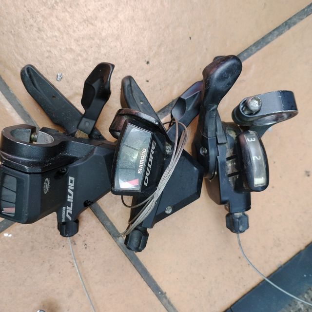 Shimano Deore 3platos - Pulsador