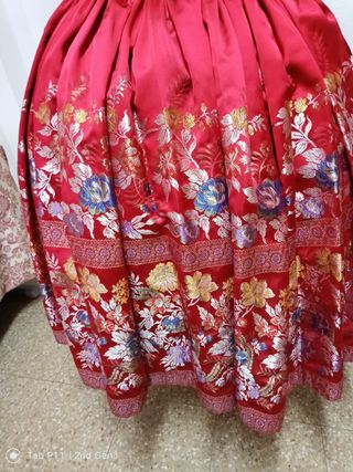 Traje regional huertana rojo