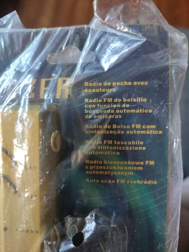 4 Radios LAZER FM Bolsillo Precio unidad