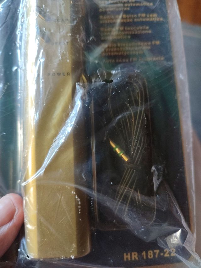 4 Radios LAZER FM Bolsillo Precio unidad