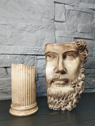 Statua Zeus & Colonna Greca Design Home