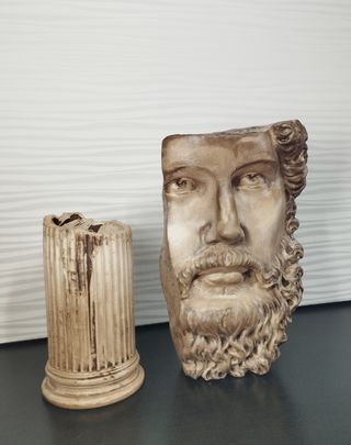 Statua Zeus & Colonna Greca Design Home