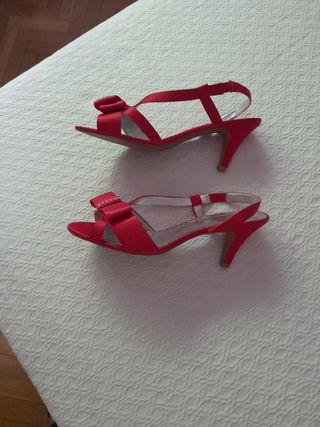 Sandalias rojas Marks & Spencer