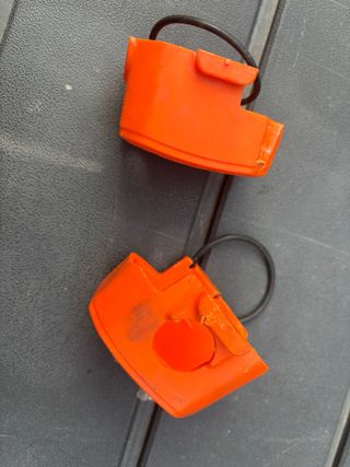 Protectores bomba freno KTM