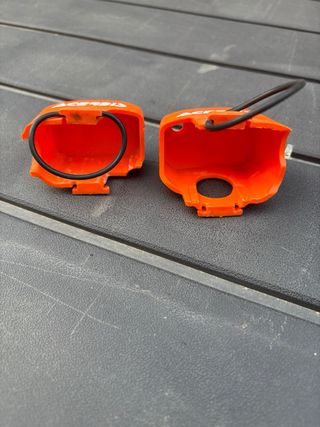 Protectores bomba freno KTM